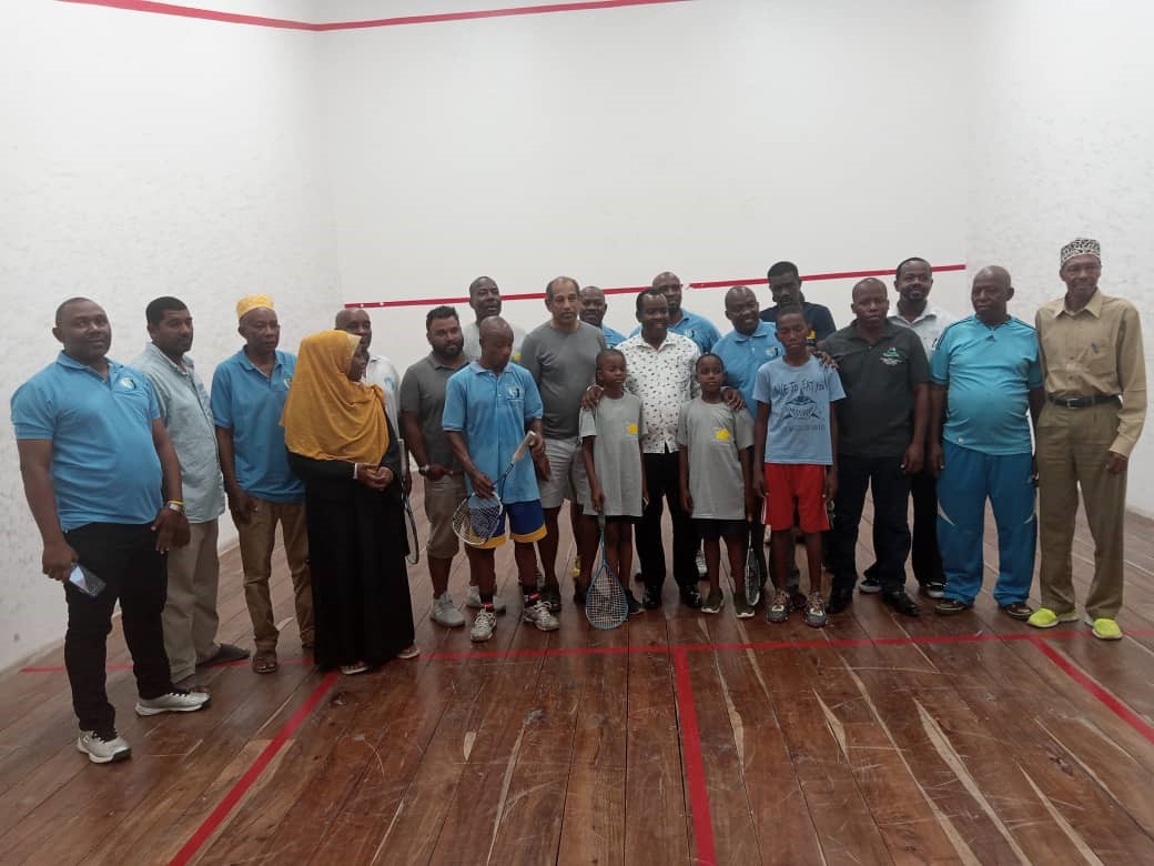 Timu teule ya Squash Brigedi ya NYUKI (101KV)