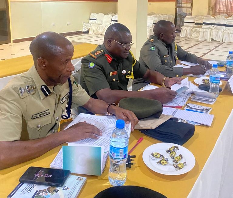 Baadhi ya wajumbe wa kamati tendaji ya BAMMATA wakiwa kwenye kikao