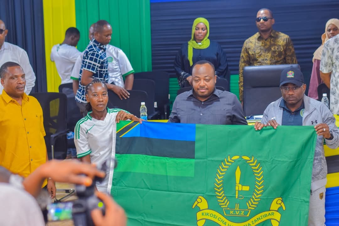 TIMU YA TAIFA YA MCHEZO WA PETE KUPEPERUSHA BENDERA YA ZANZIBAR NCHINI KENYA