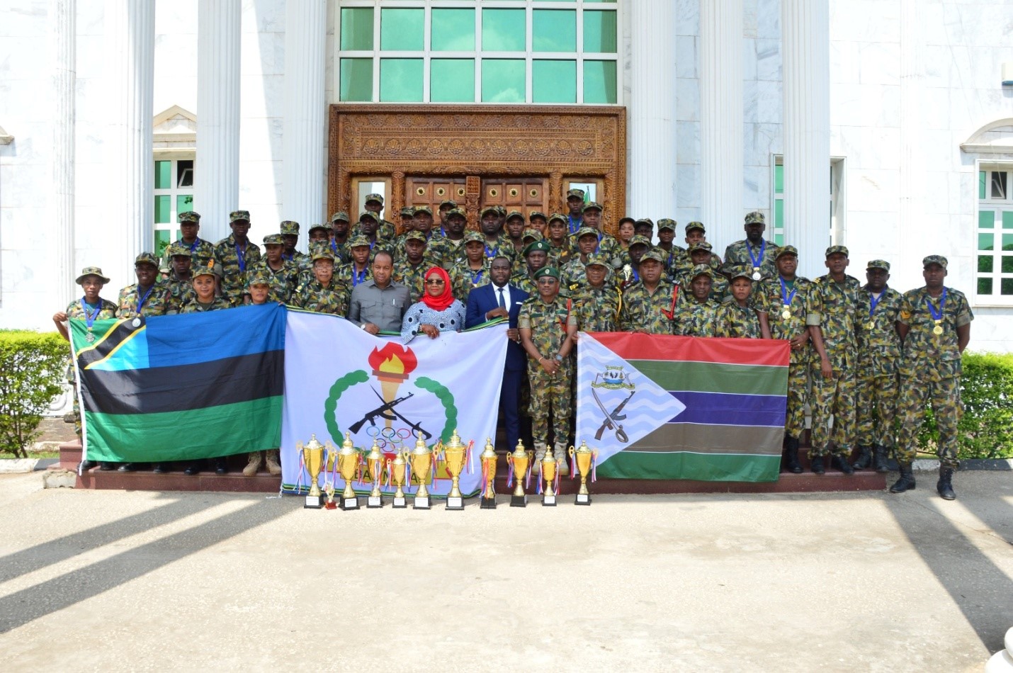 Maafisa na Askari kanda ya SMZ katika picha ya pamoja